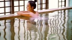 知本老爺「春杪花綻」住房專案自即日起至6月30日止，雙人入住含早餐、晚餐及接駁7,400元起。（圖／知本老爺酒店提供）