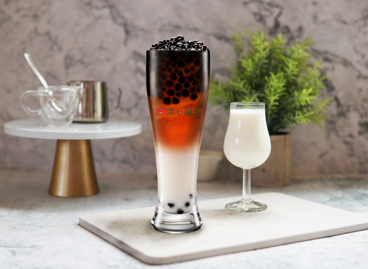 圖說:隱藏版「珍珠蜂蜜鮮奶普洱」喝得到茶香、蜜香及香醇鮮奶,同時又能享受Q彈的珍珠,豐富口感一次滿足。(資料來源:清心福全)