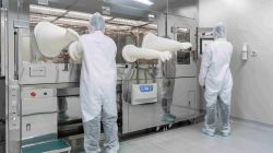 亞家生技自主研發「微型智能細胞製劑廠」，代表國內生物製藥設備領域的創新能力，正從台灣製造走向「台灣創造」。（資料來源：亞家生技）